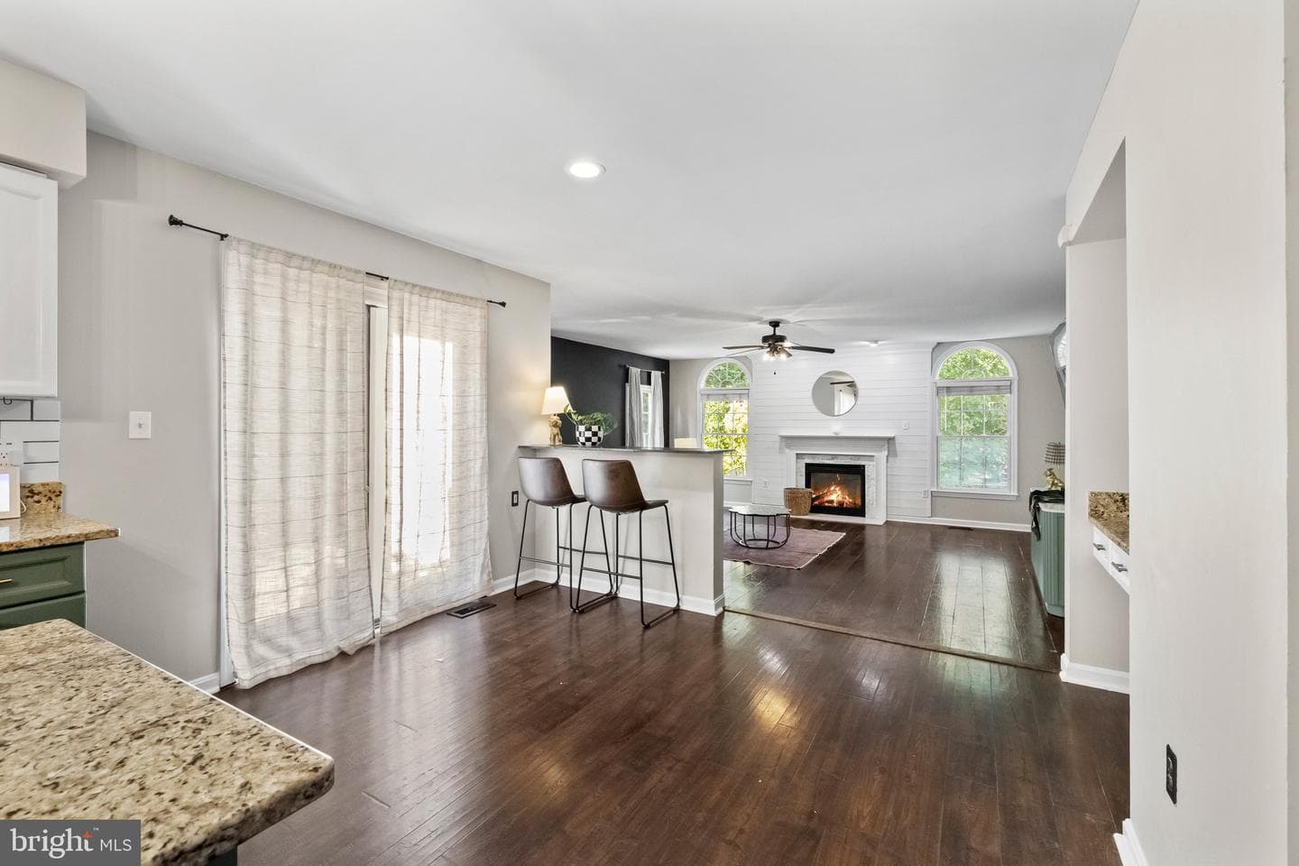 4811 Harvest Glen Court photo 12