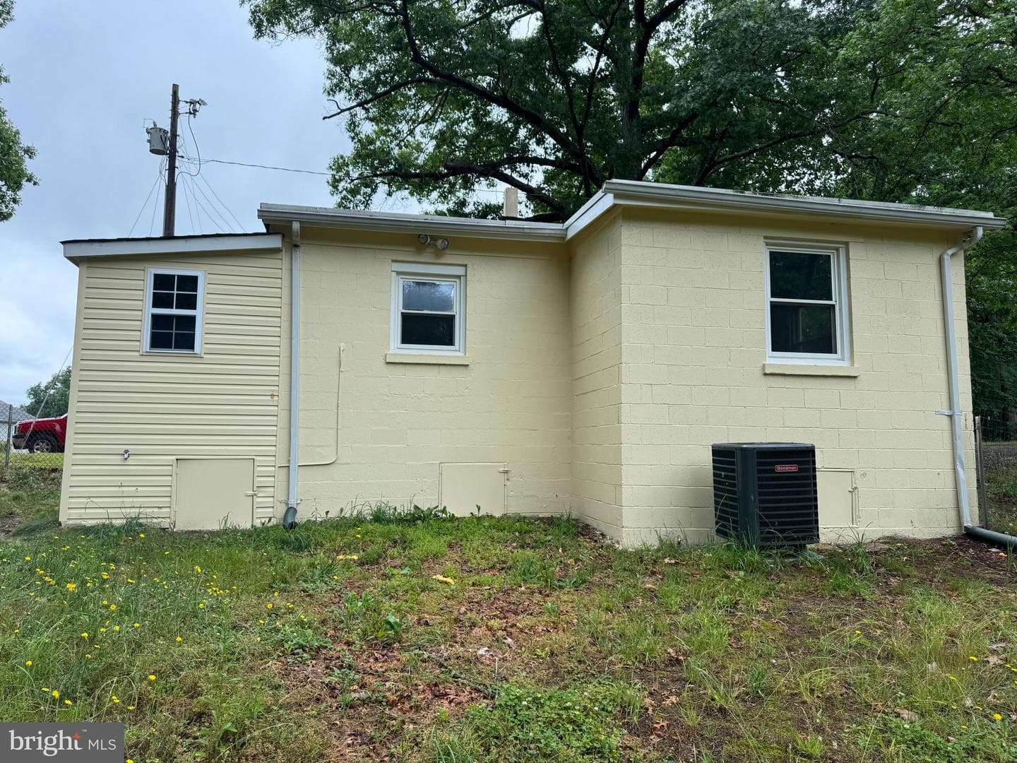 9015 Legato Lane photo 13