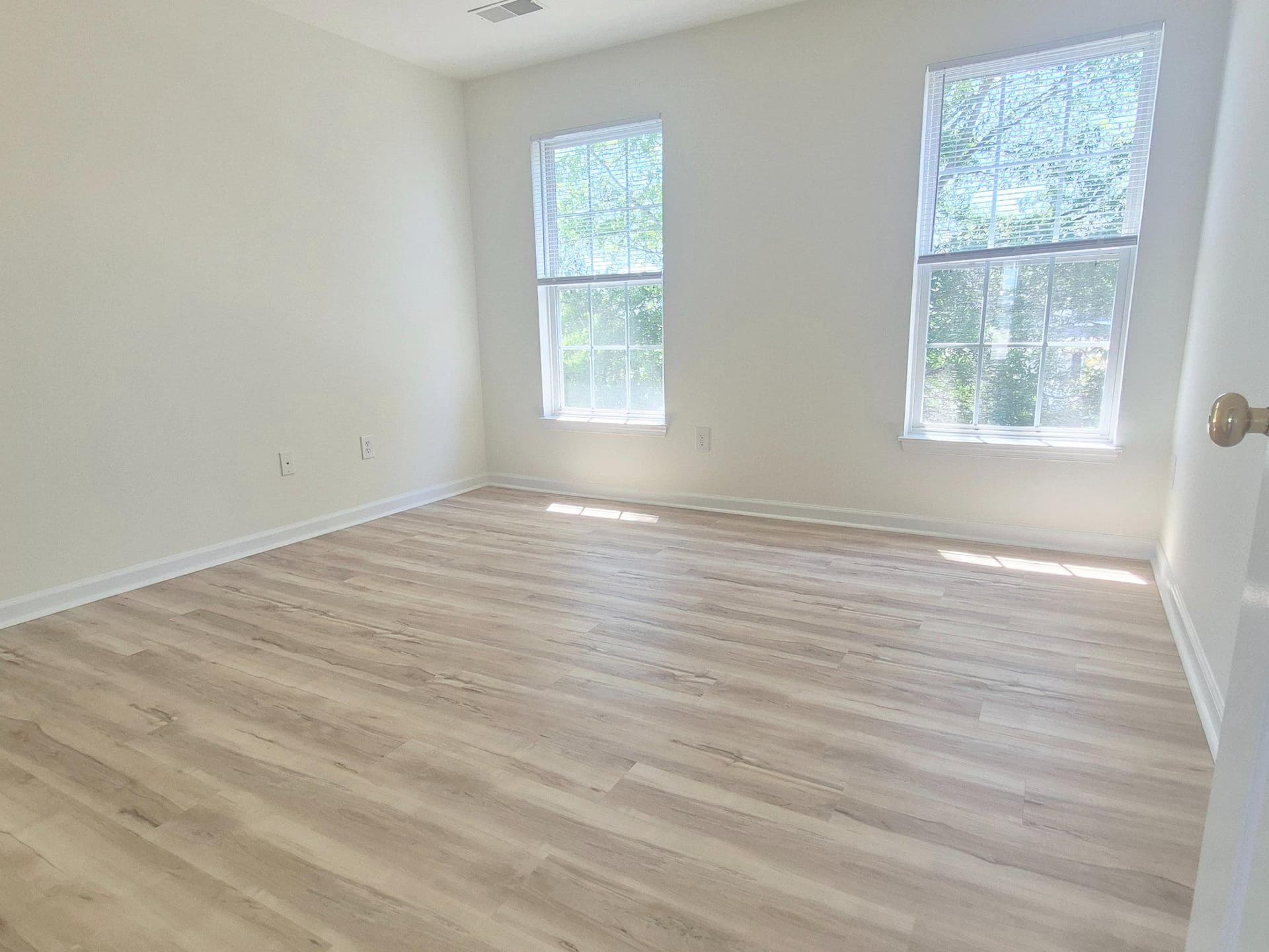 5207 Linden Drive photo 14