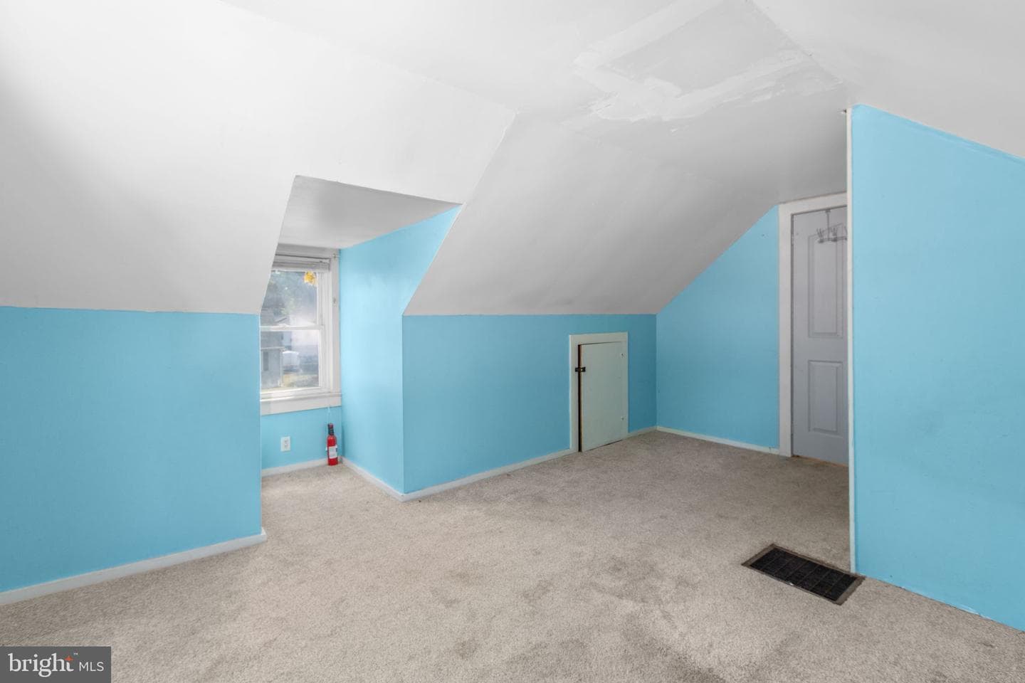 117 Hill Street photo 34