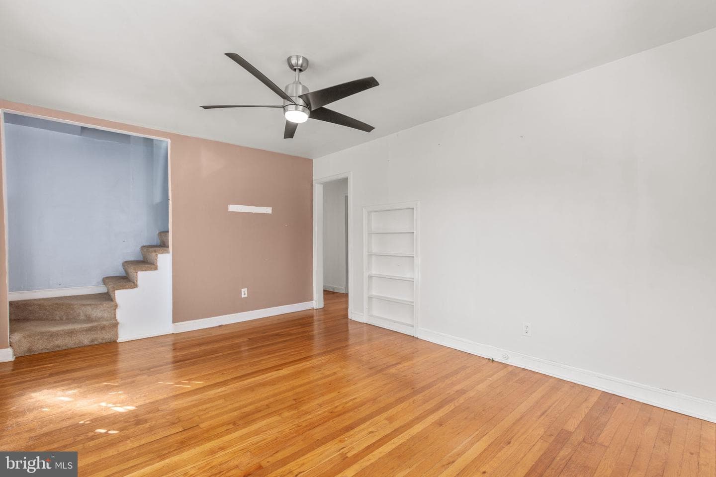 117 Hill Street photo 5