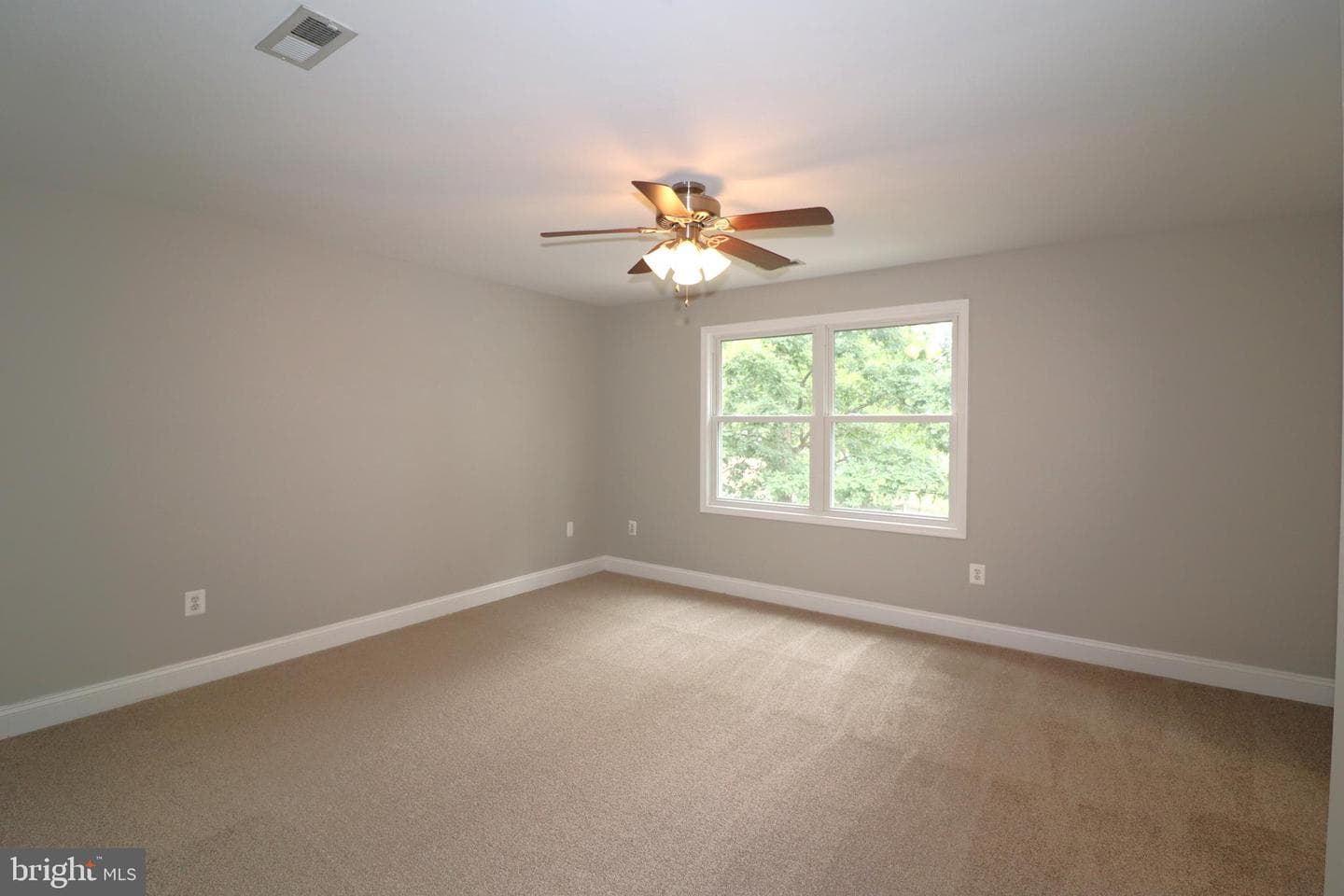 5820 Glen Eagles Drive photo 30