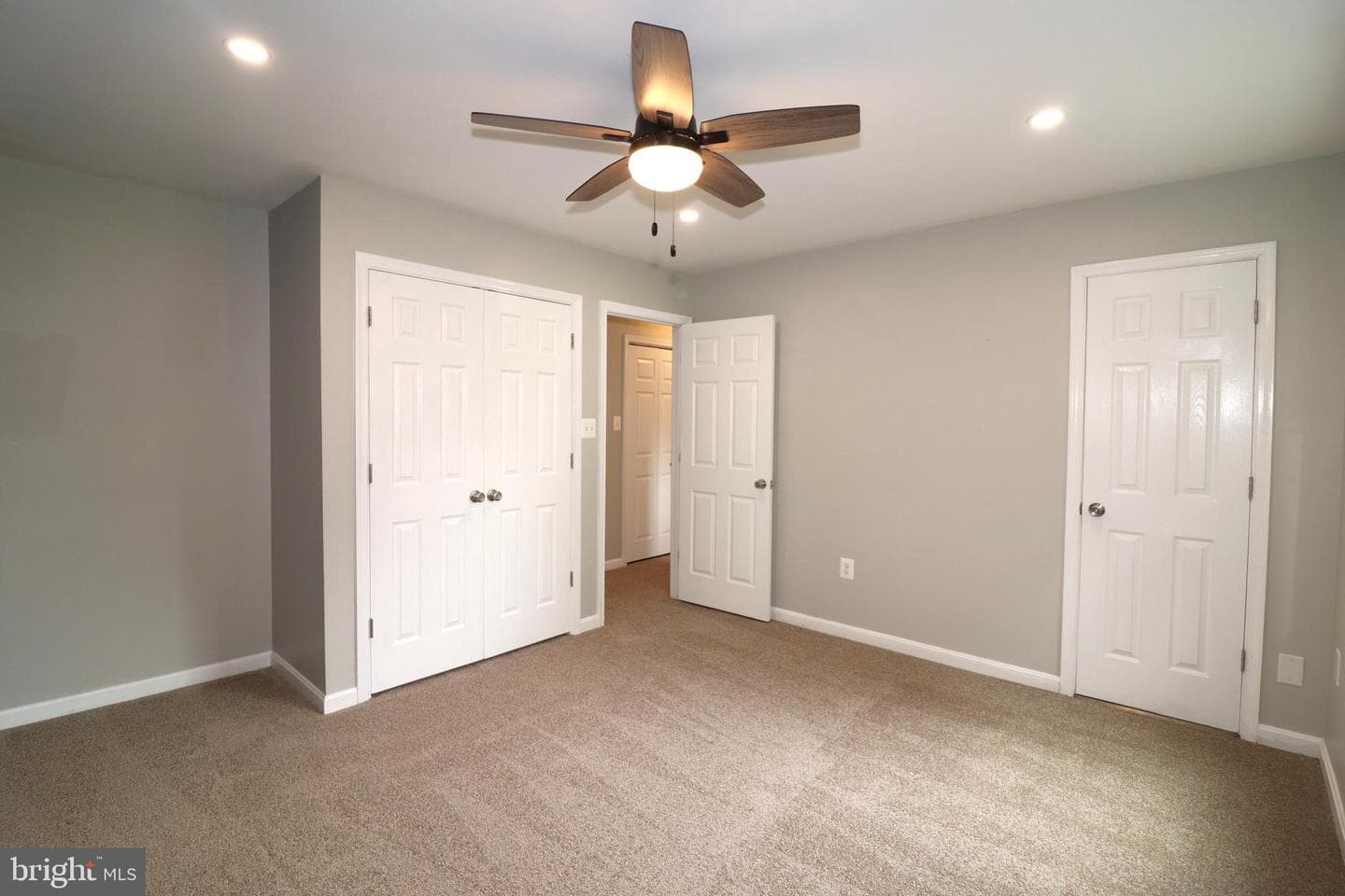 5820 Glen Eagles Drive photo 43
