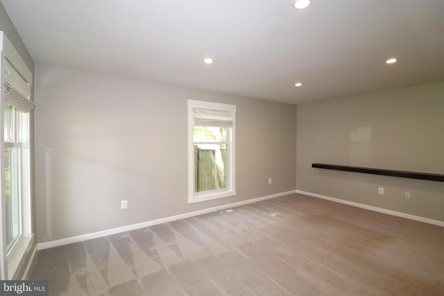 5820 Glen Eagles Drive photo 9