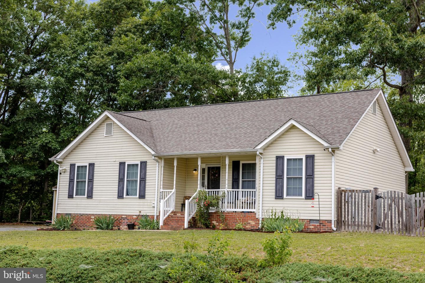 6300 Taverneer Lane photo 3