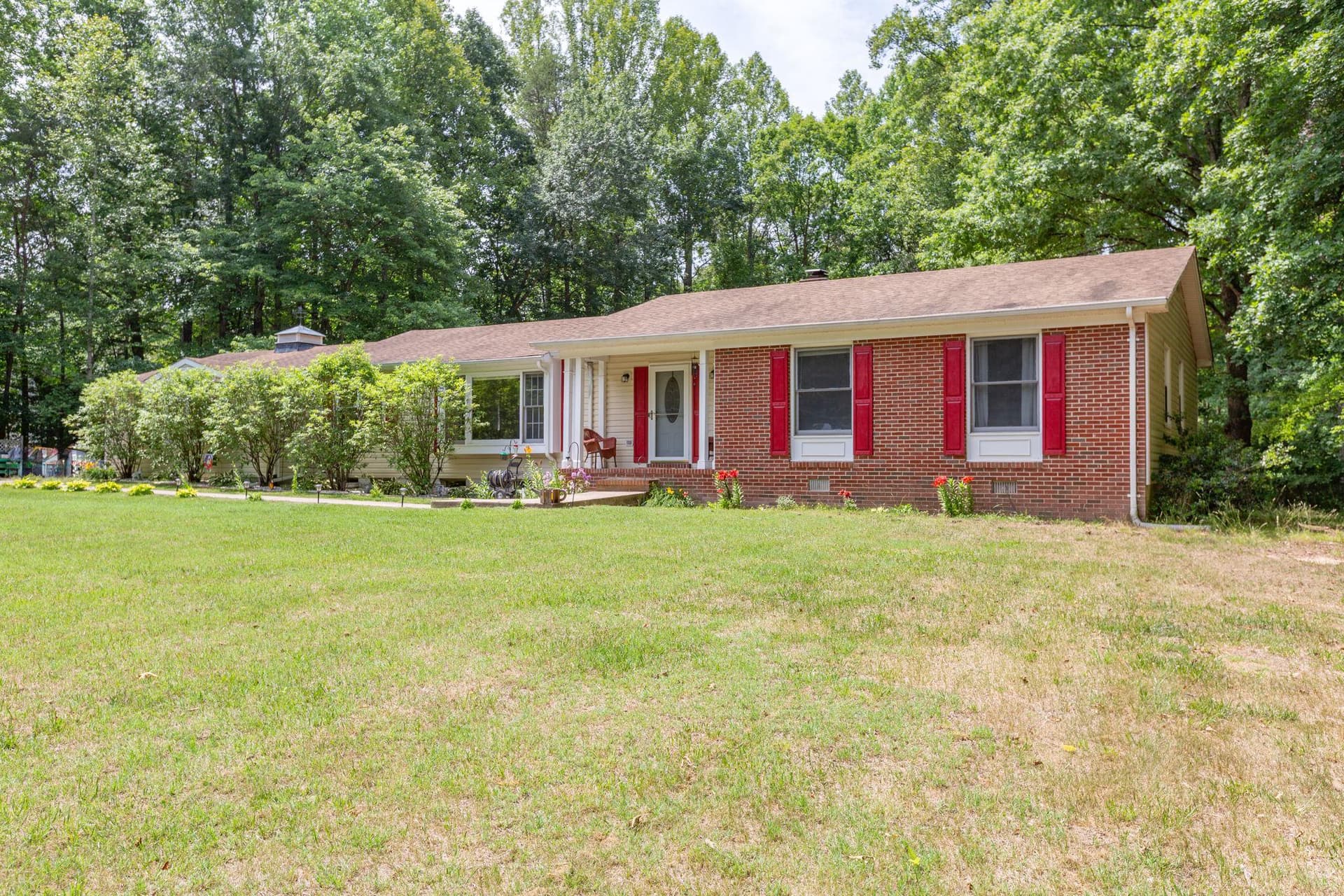 10910 Kirtley Lane photo 2