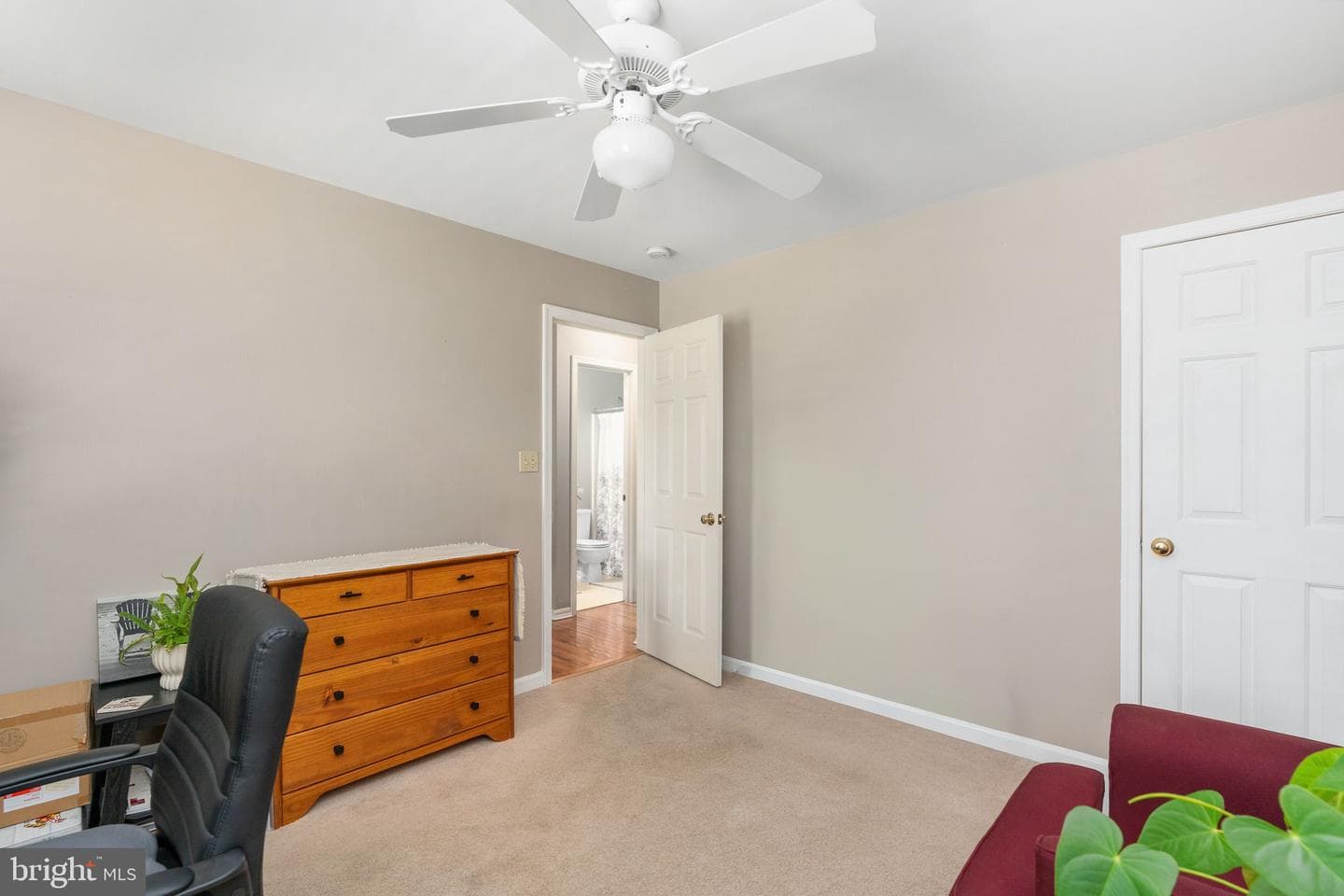 9609 Norwick Lane photo 35