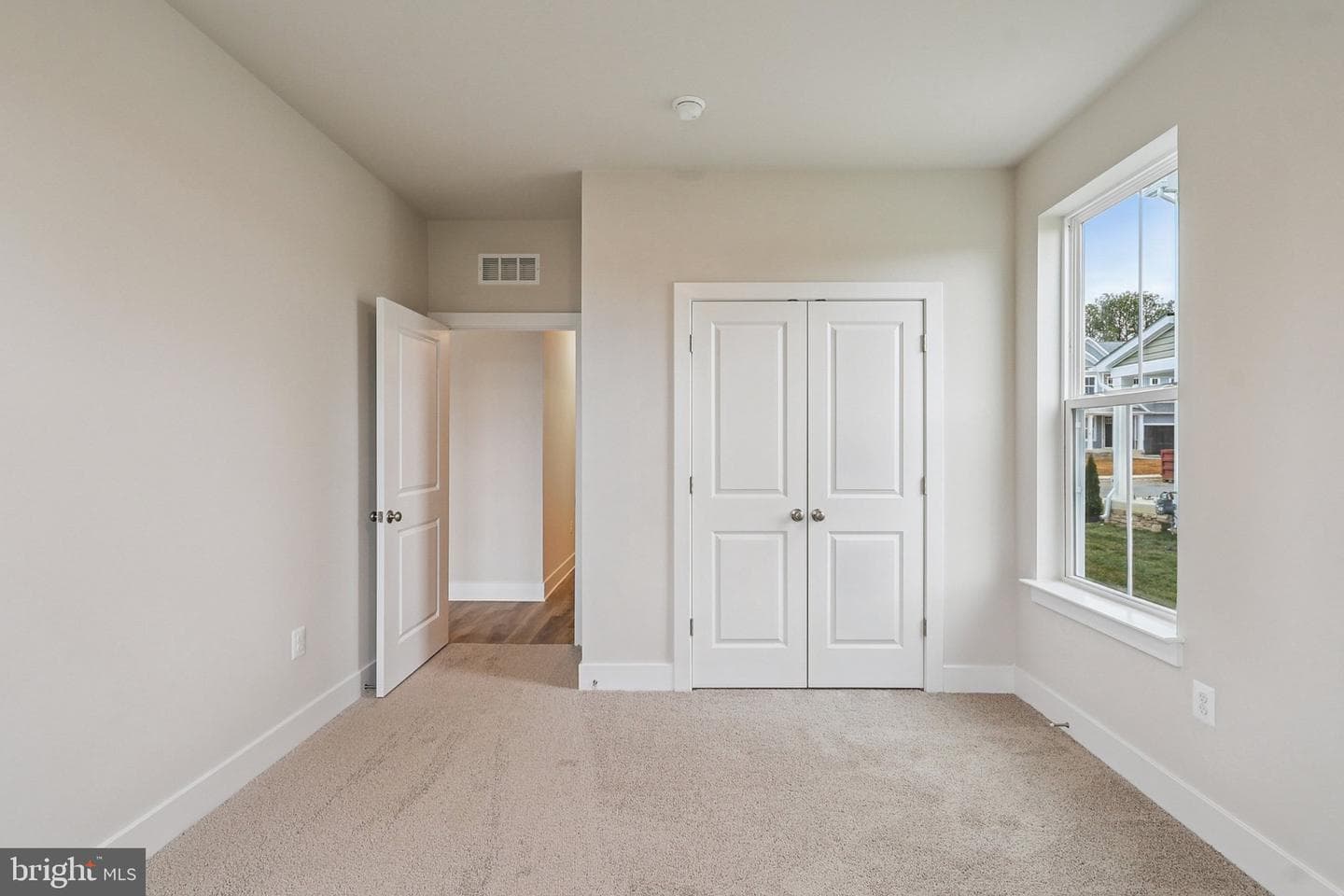 11509 Chalmers Lane photo 21