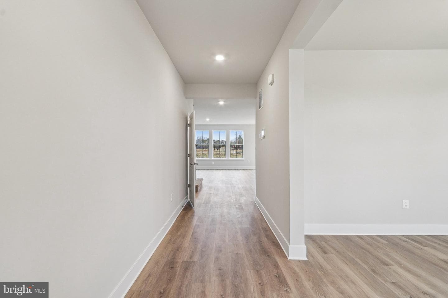 11509 Chalmers Lane photo 9