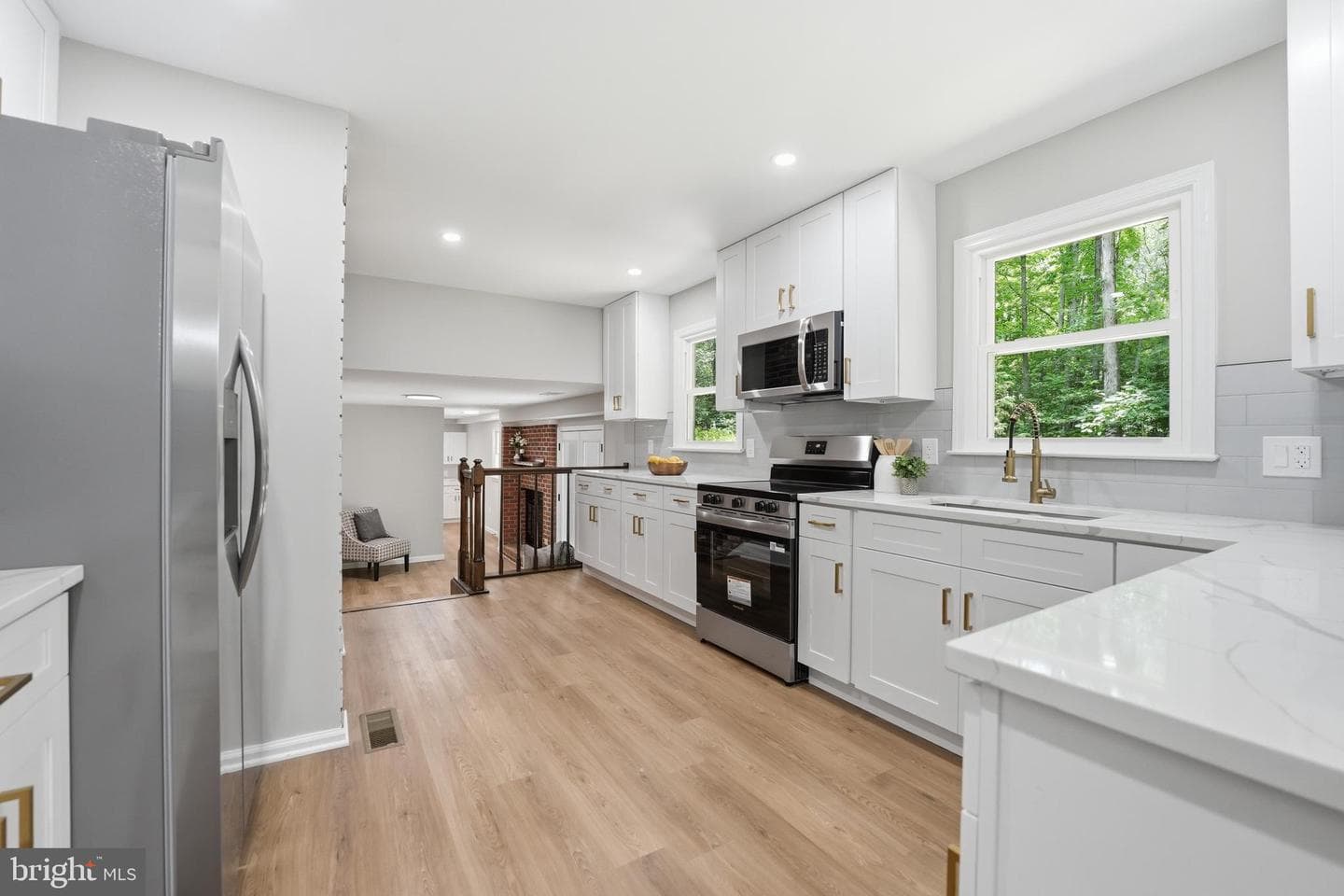 7607 Nyland Road photo 13