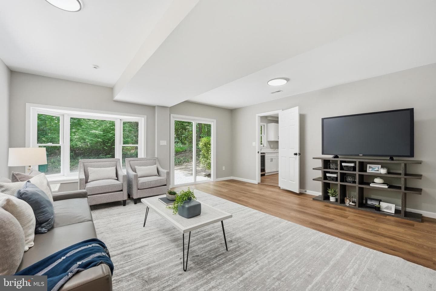 7607 Nyland Road photo 28