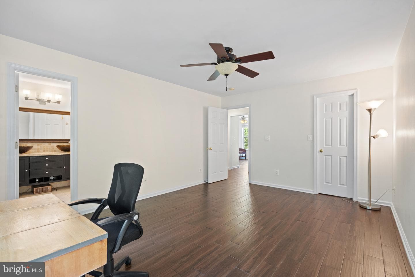 12816 Garrison Lane photo 29