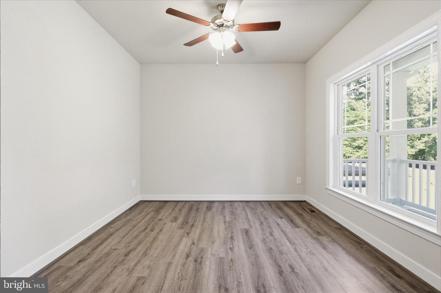 5222 Calvert Court photo 8