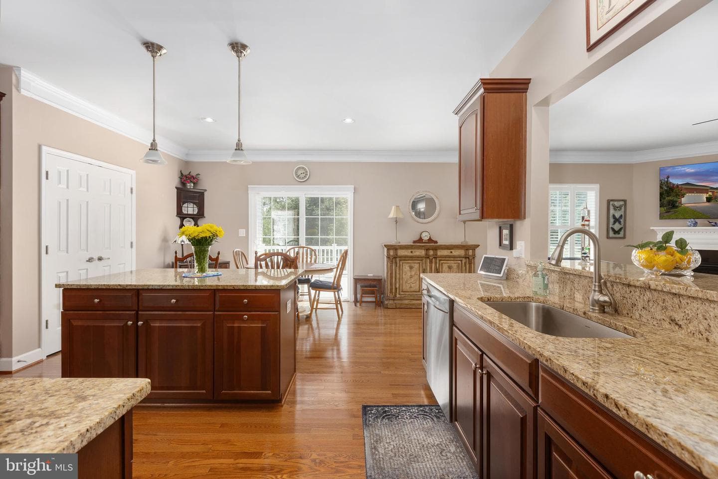 10012 Hazelnut Court photo 35