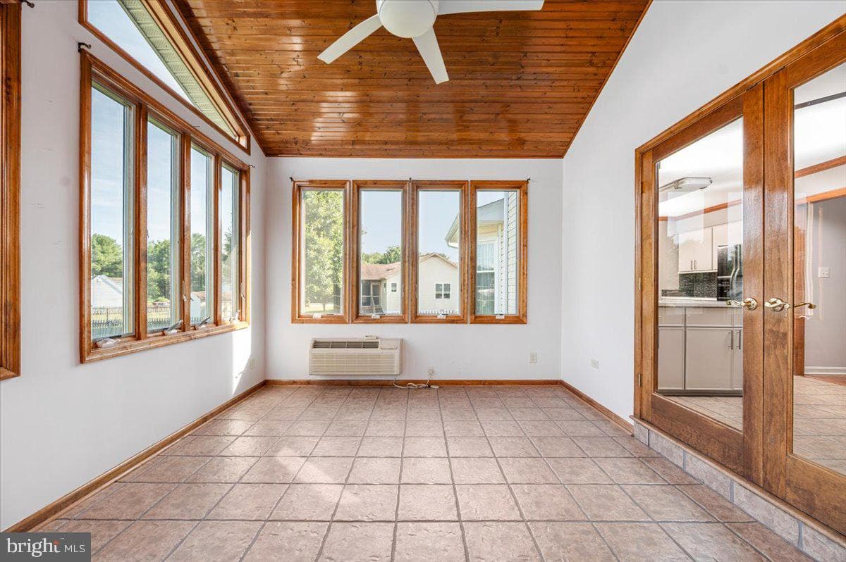 10624 Heather Greens Circle photo 34