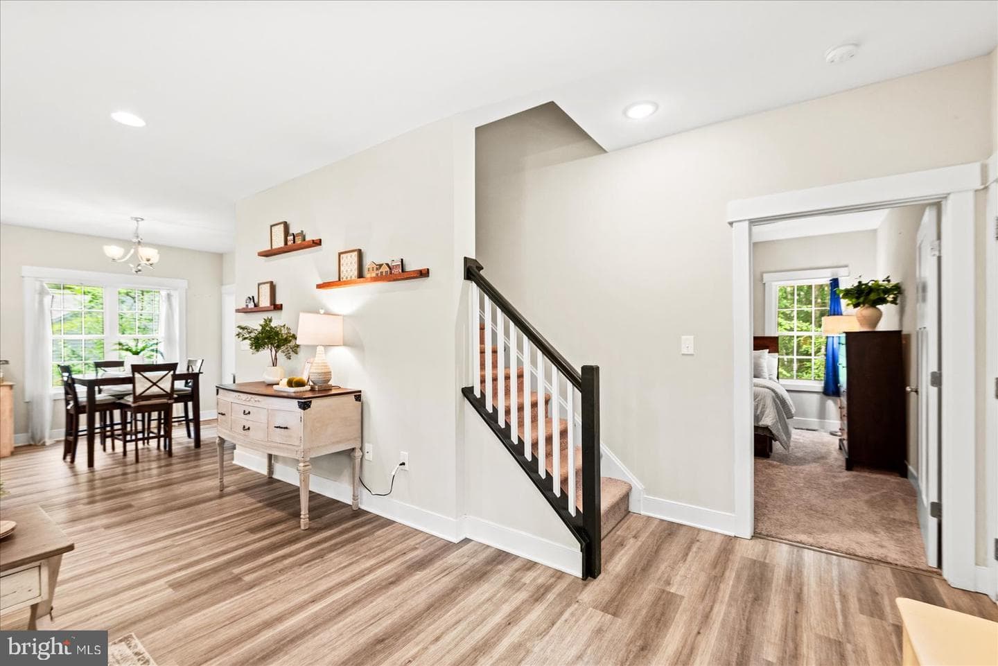 1504 Candlewood Street photo 10