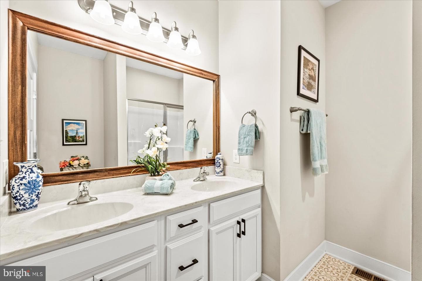 1504 Candlewood Street photo 22