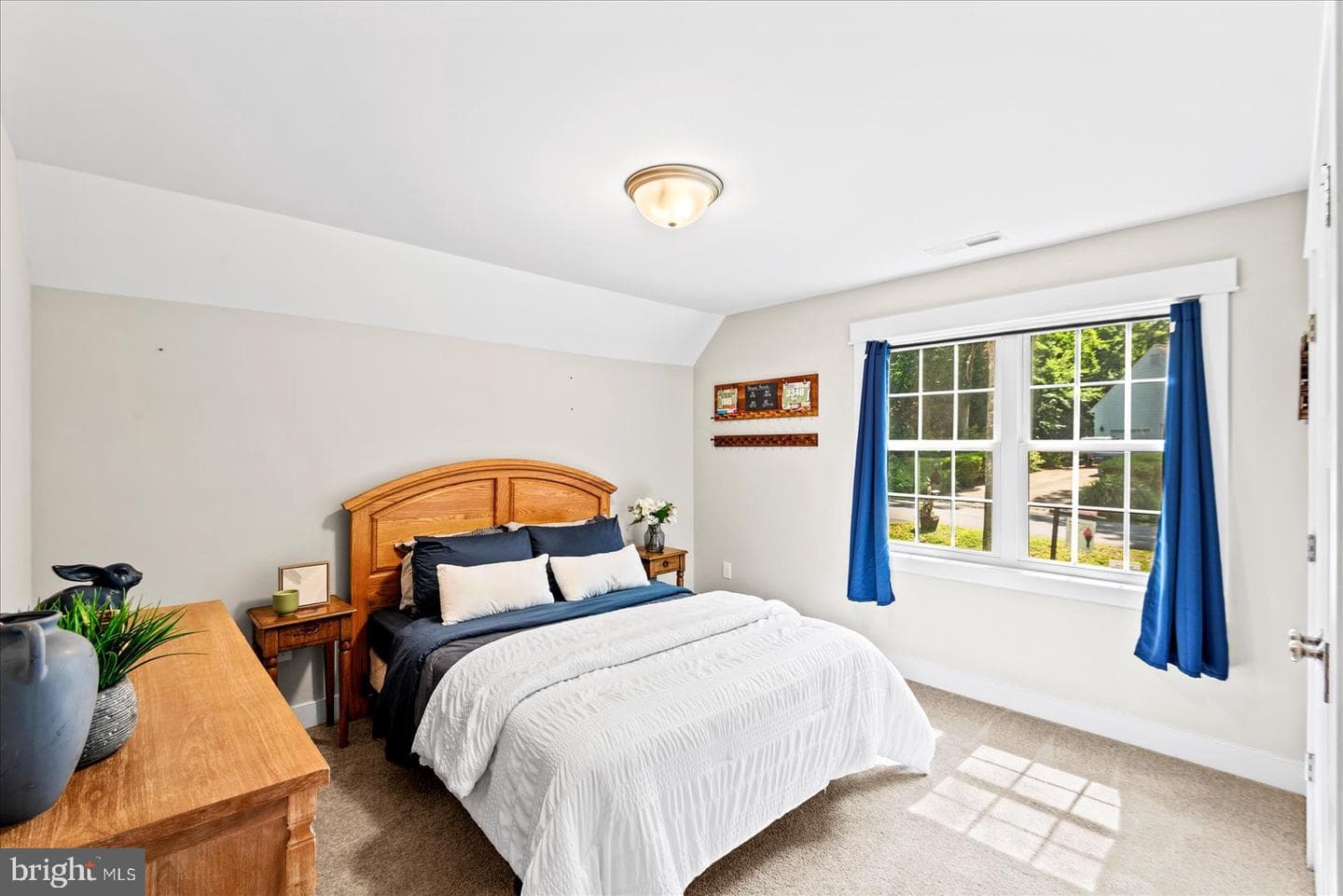 1504 Candlewood Street photo 28