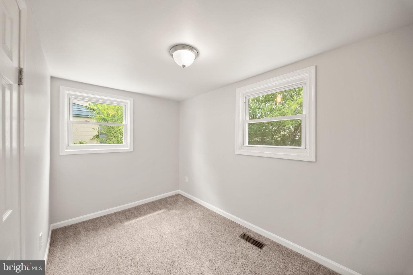 123 Southgate Avenue photo 14