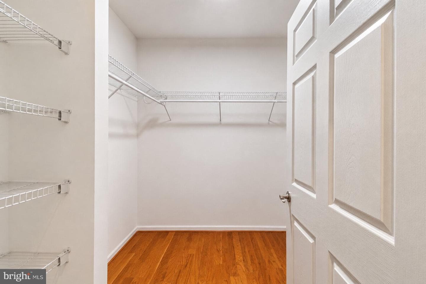 9515 Airdrie Lane photo 17