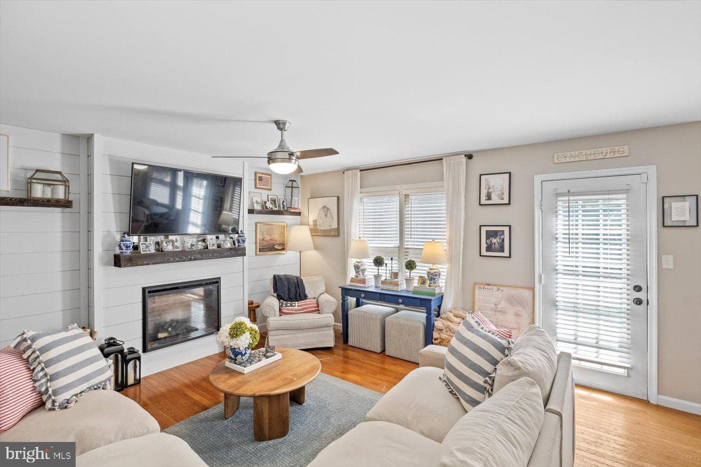 10009 Wellford Court photo 11