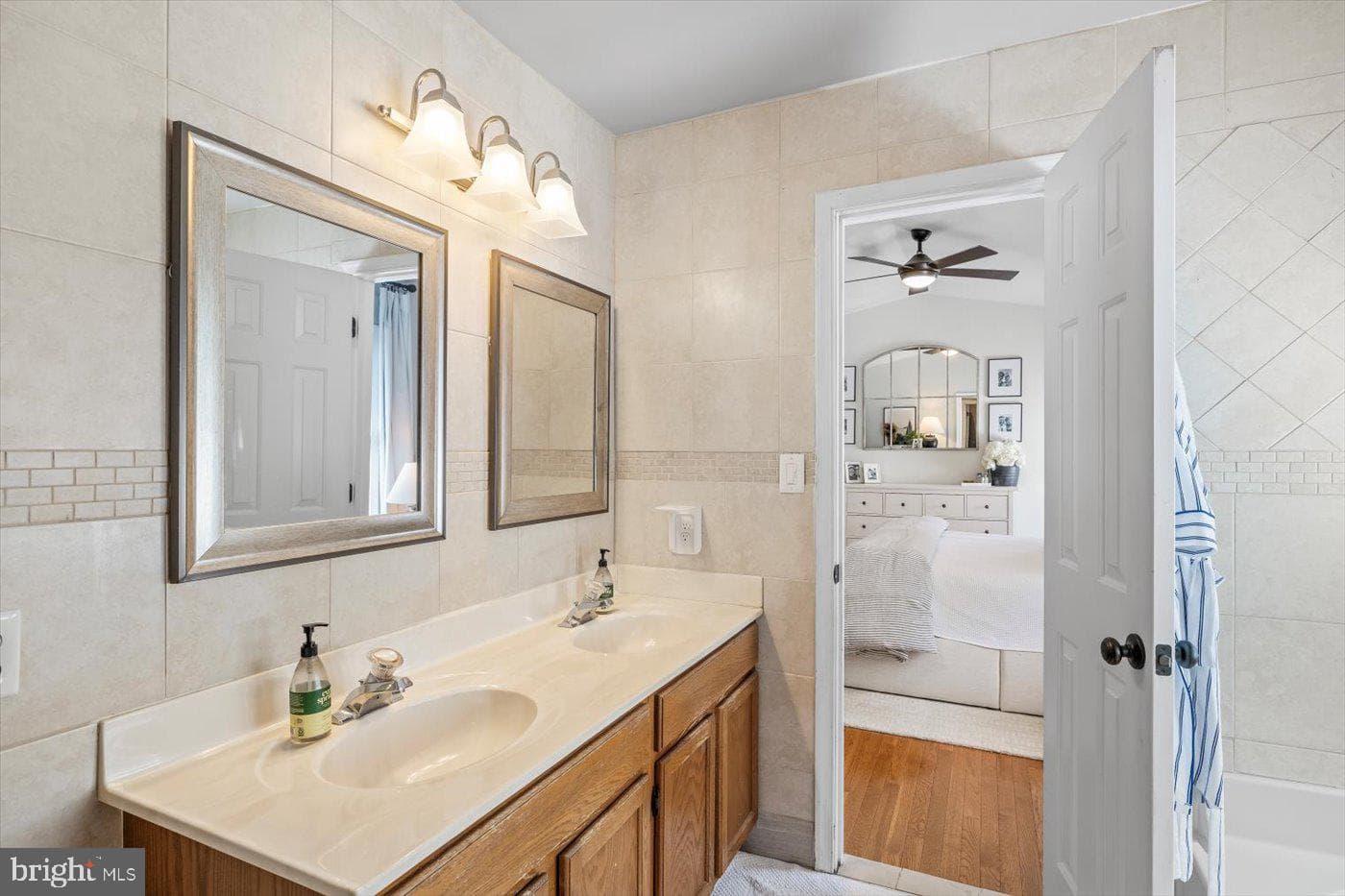 10009 Wellford Court photo 31