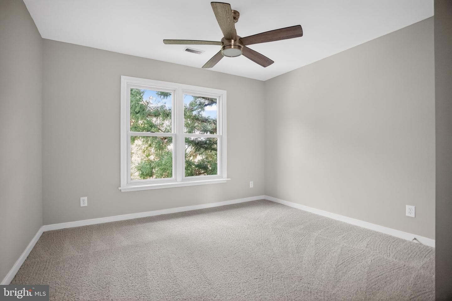 10712 Perrin Circle photo 27