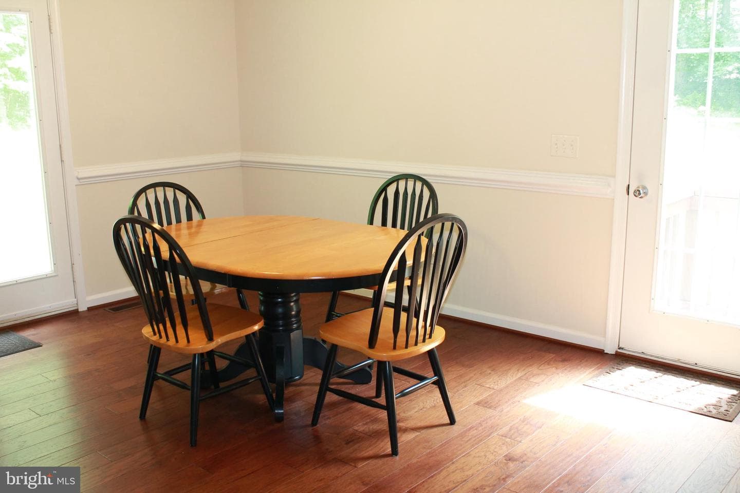 8531 Livingston Court photo 41