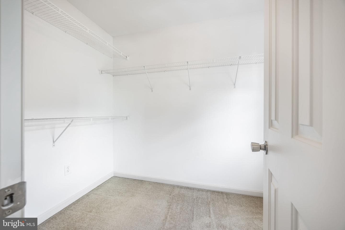 10307 Napoleon Street photo 23