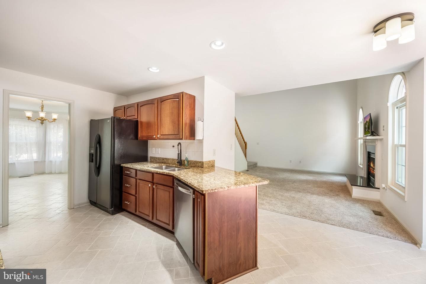10307 Napoleon Street photo 9