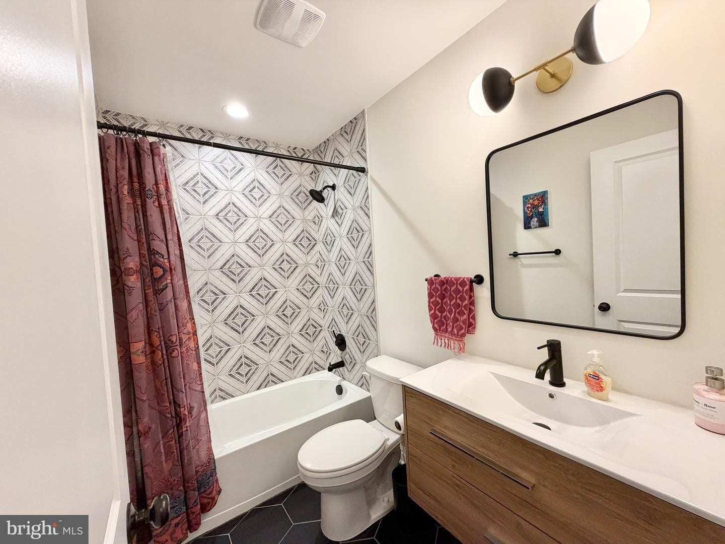 9807 Robert E Lee Drive photo 24
