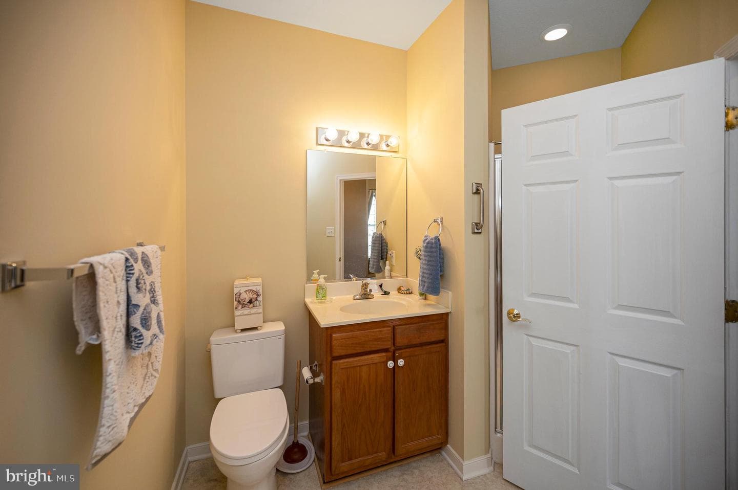 6606 Twin Cedars Ct photo 10