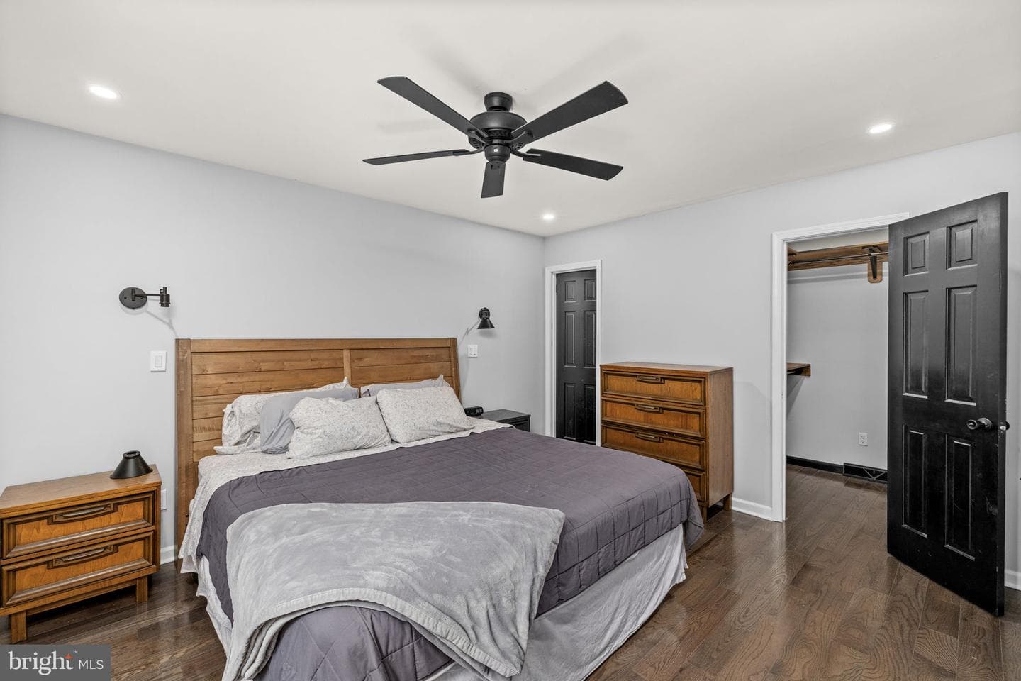 7501 Hunters Lodge Drive photo 14