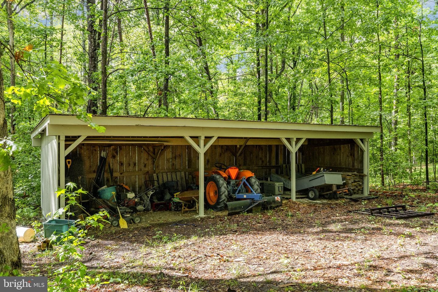 7501 Hunters Lodge Drive photo 25