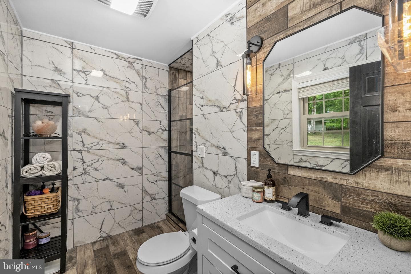 7501 Hunters Lodge Drive photo 6
