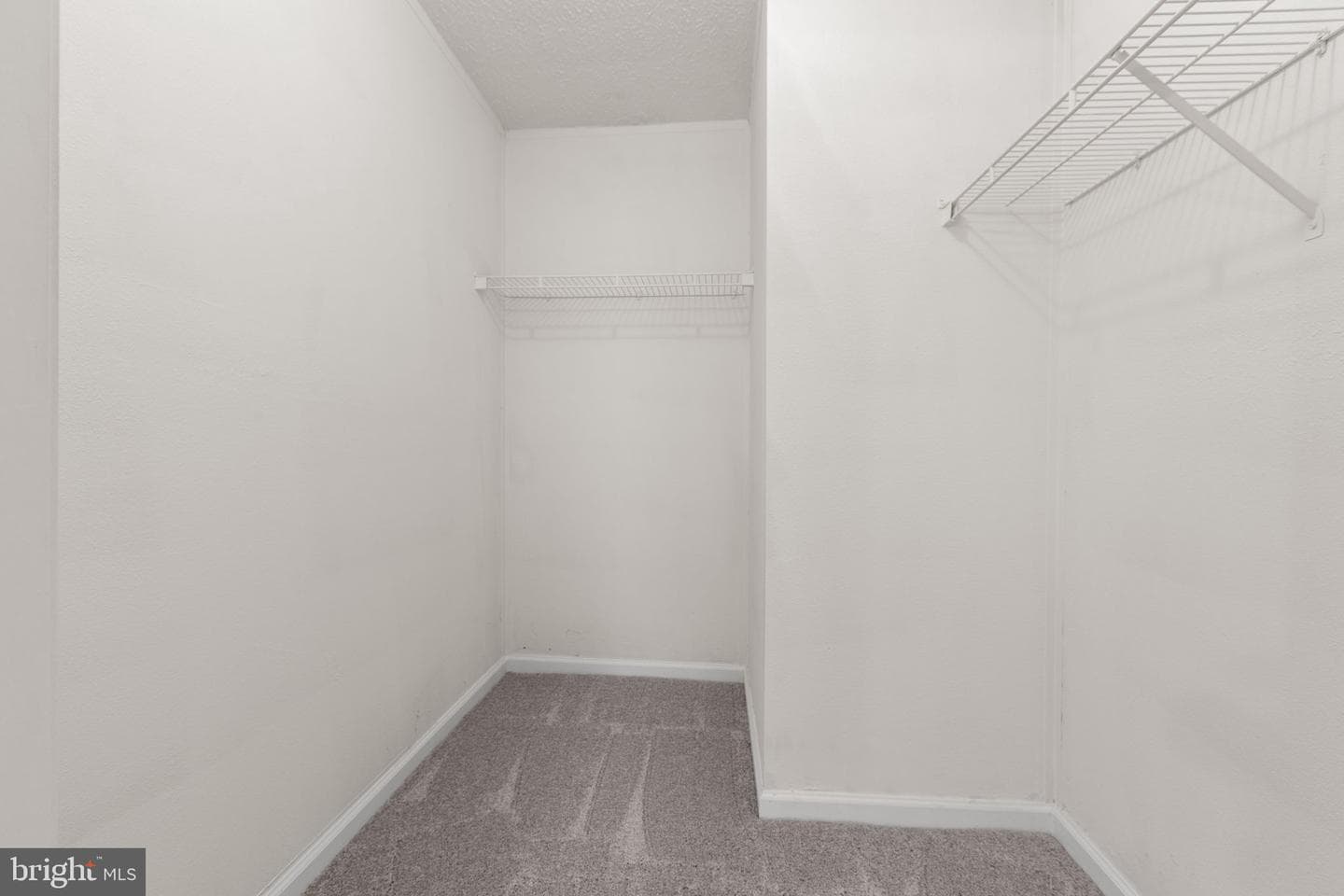 15109 Poplar Court photo 32