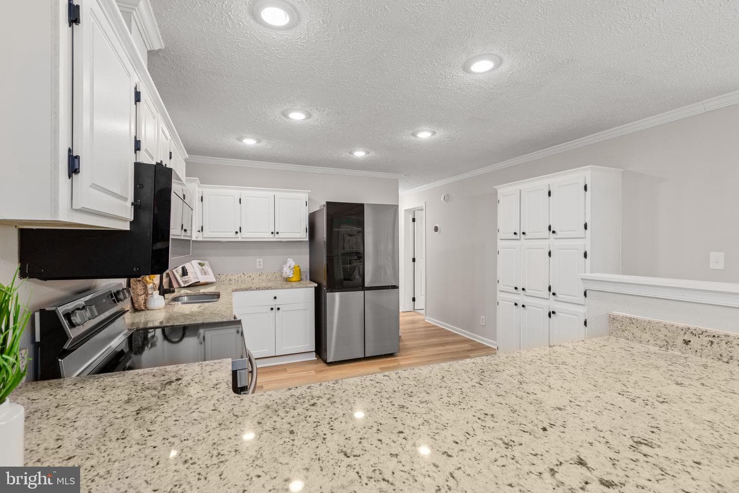 15109 Poplar Court photo 5