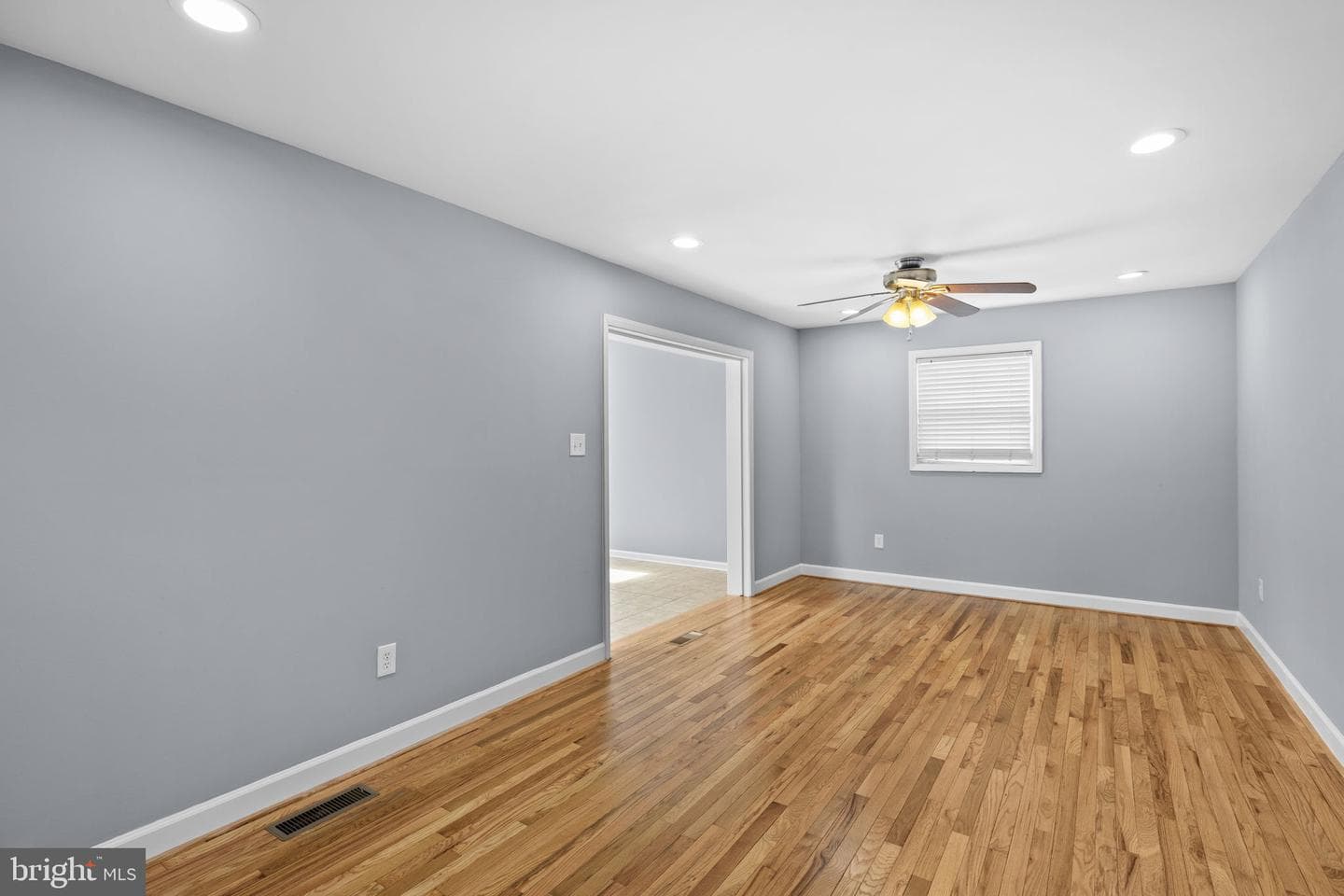 10329 Gordon Road photo 23