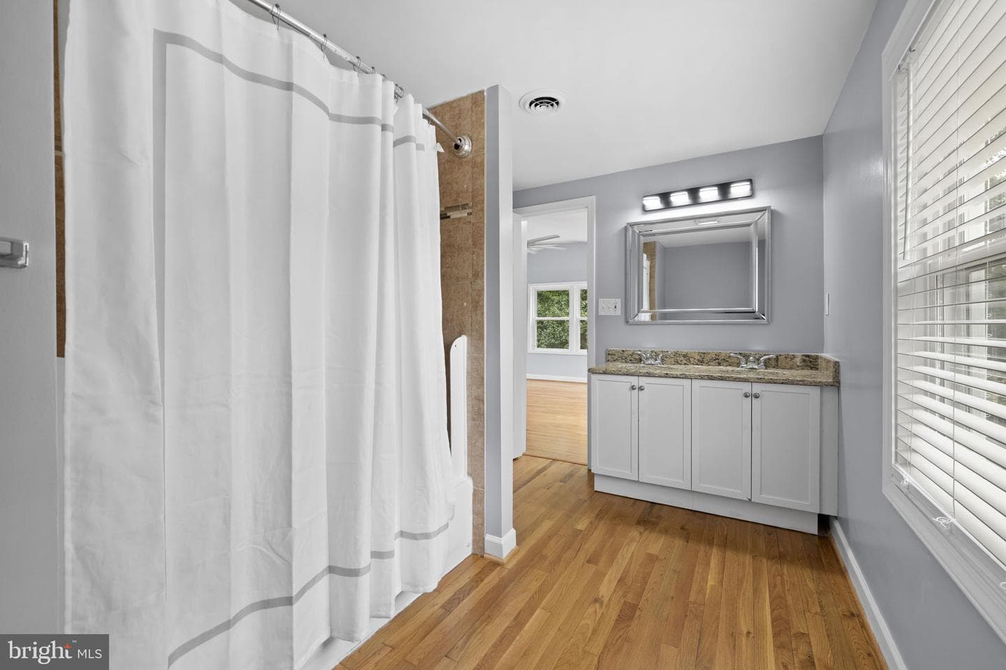 10329 Gordon Road photo 35