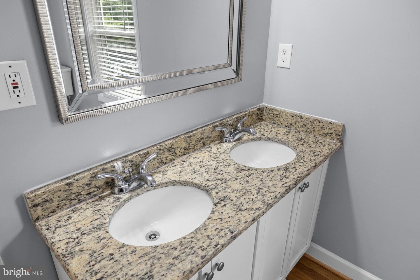 10329 Gordon Road photo 36