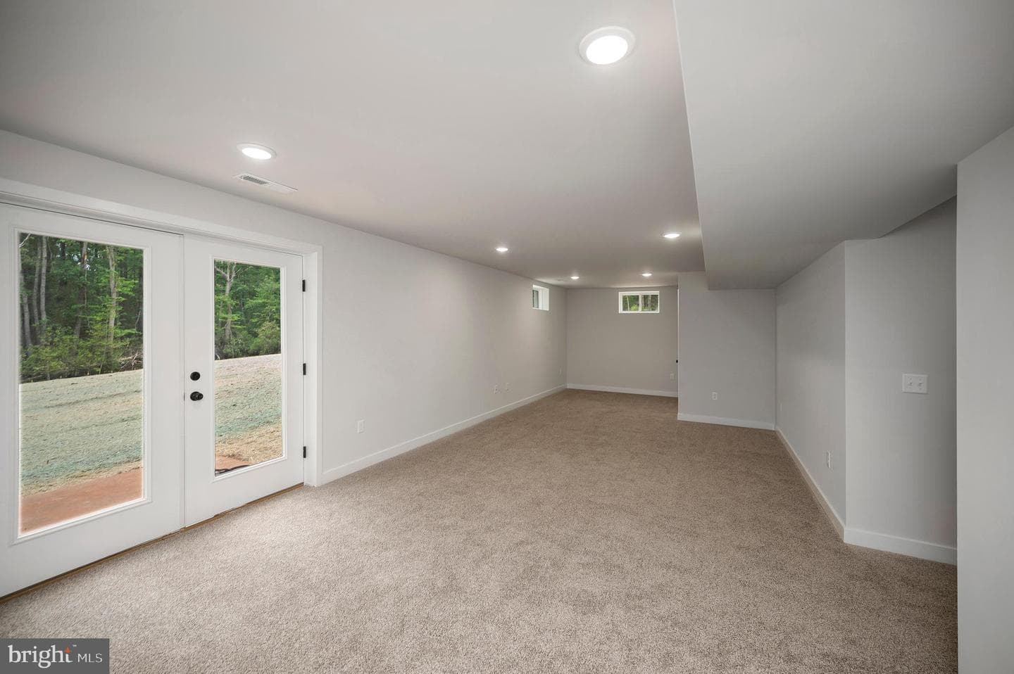 10631 Plank Road photo 45