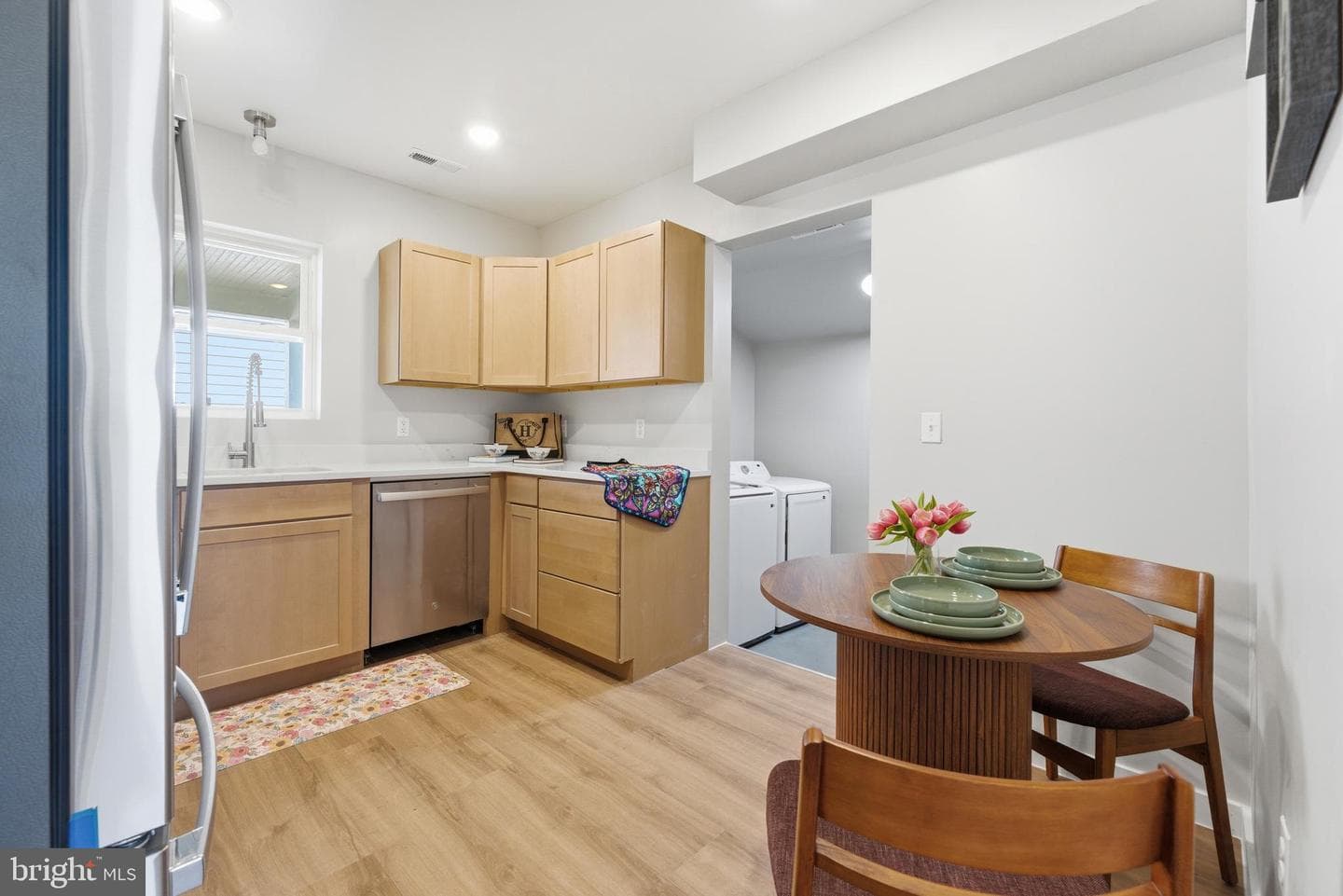 179 Mansfield Street photo 27