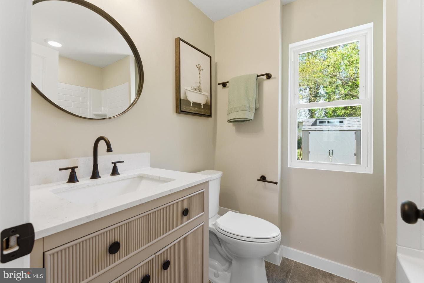 179 Mansfield Street photo 31