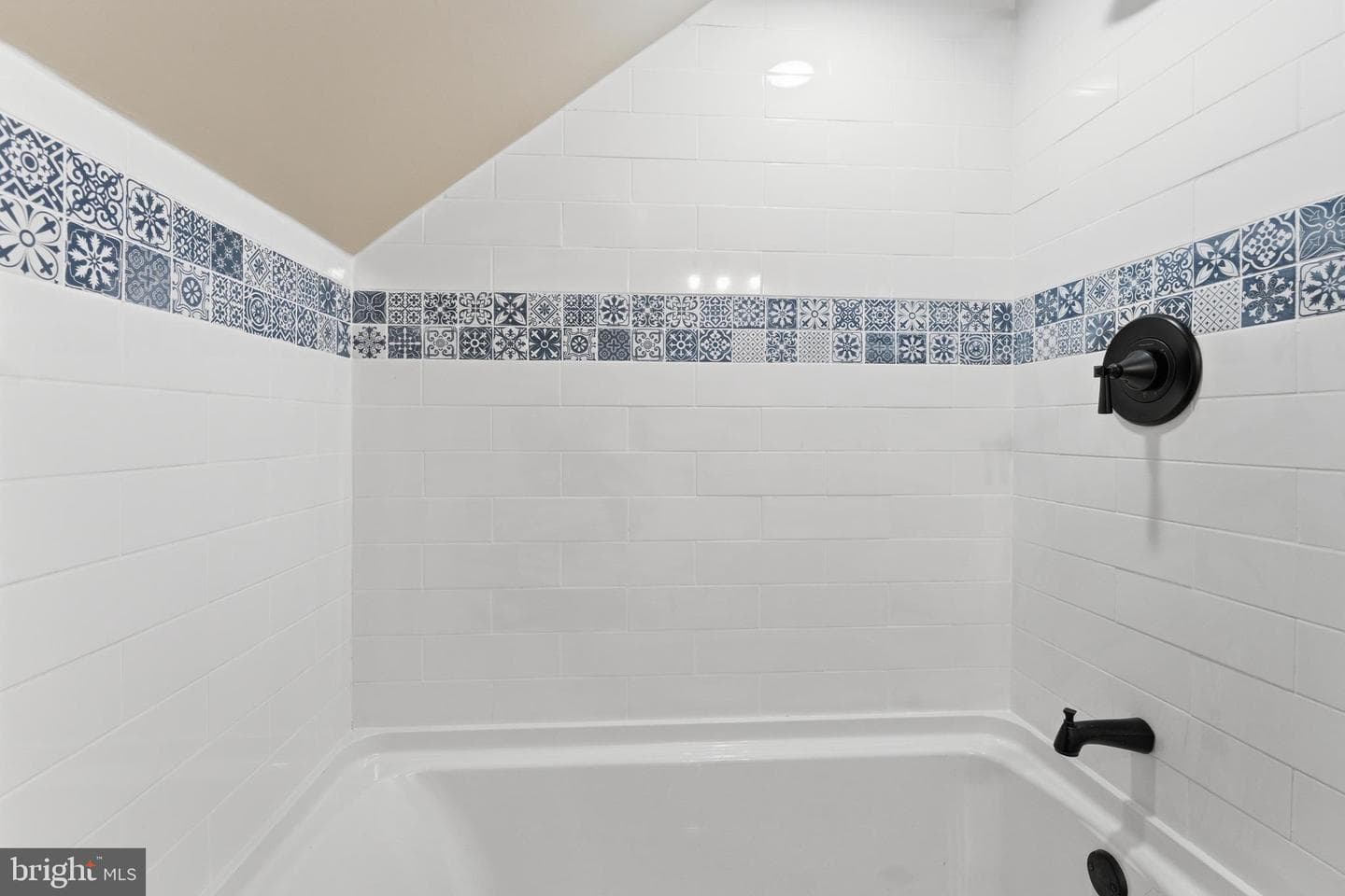 179 Mansfield Street photo 50