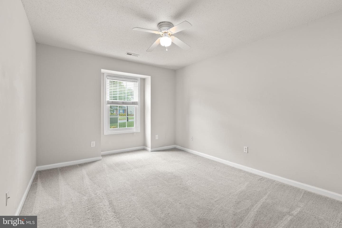 11513 Abingdon Court photo 24