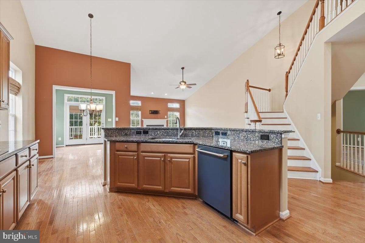 5108 Sewells Pointe Drive photo 18