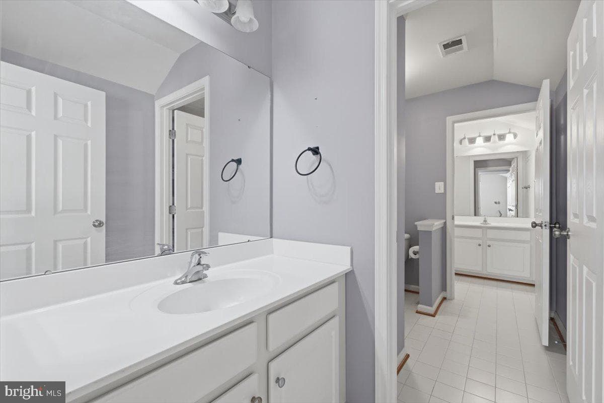 5108 Sewells Pointe Drive photo 38