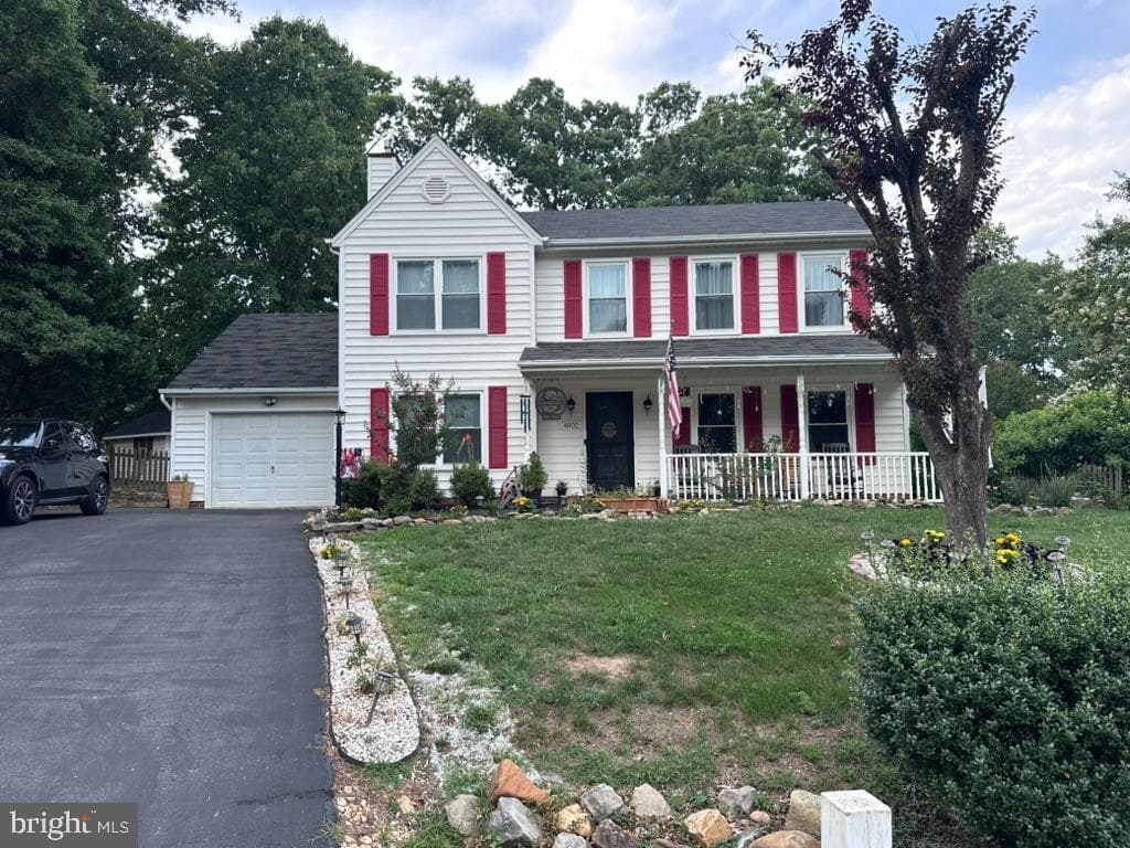 4802 Queensbury Circle photo 1