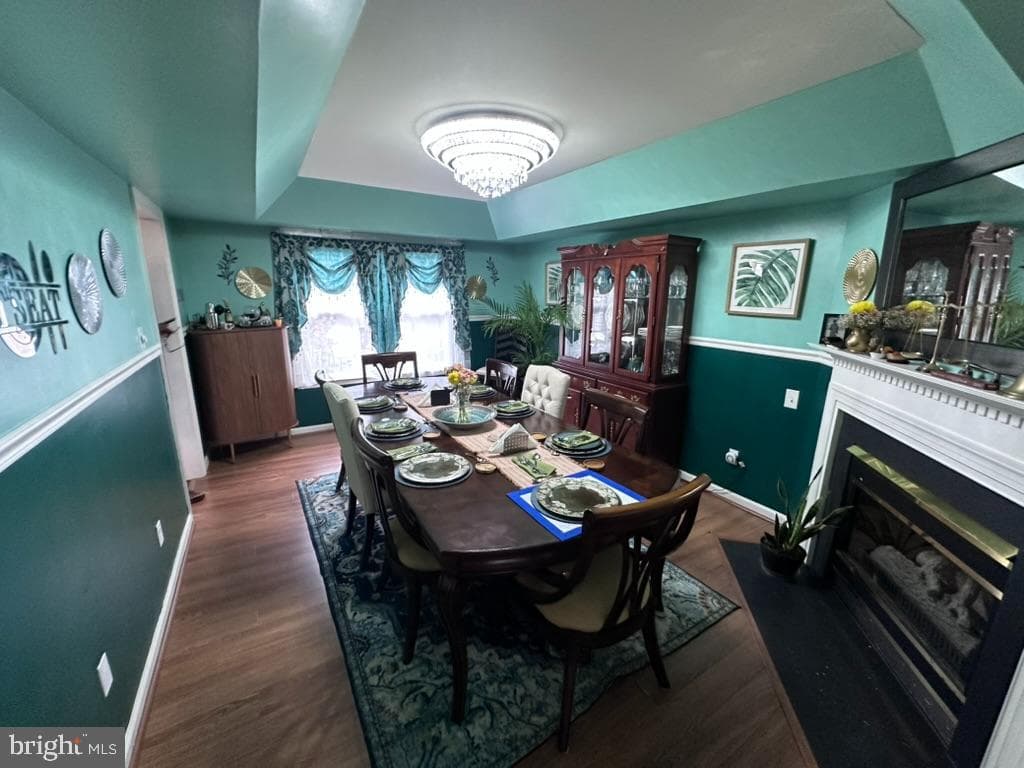 4802 Queensbury Circle photo 10