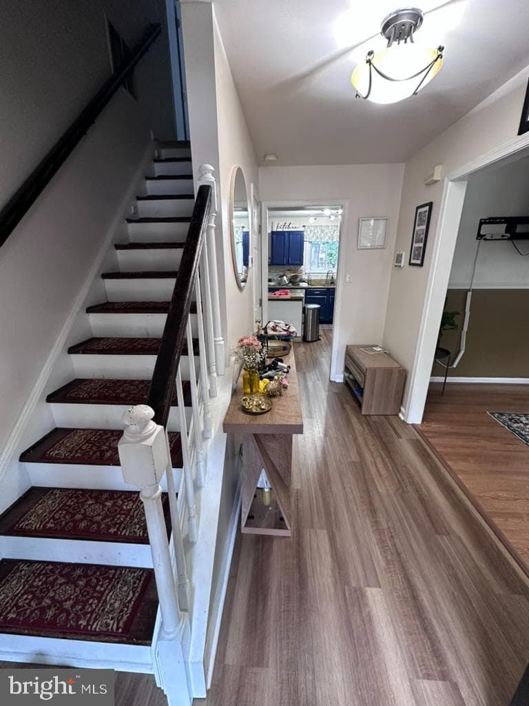 4802 Queensbury Circle photo 13